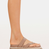 Amia Slide (LIGHT CASHEW)