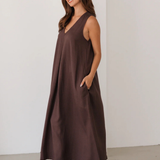 Lola Pleat Dress (Chocolate)