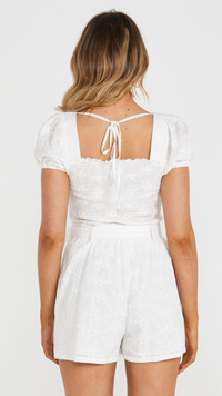 Asher Belted Shorts (White)
