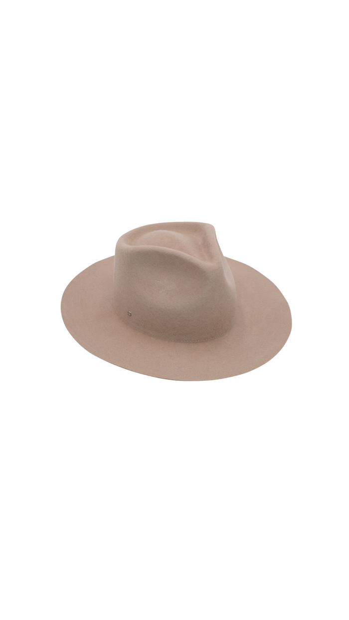 Amie Fedora (Oatmeal)