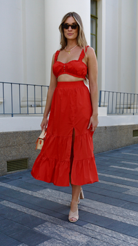 Petal Crop (Red)